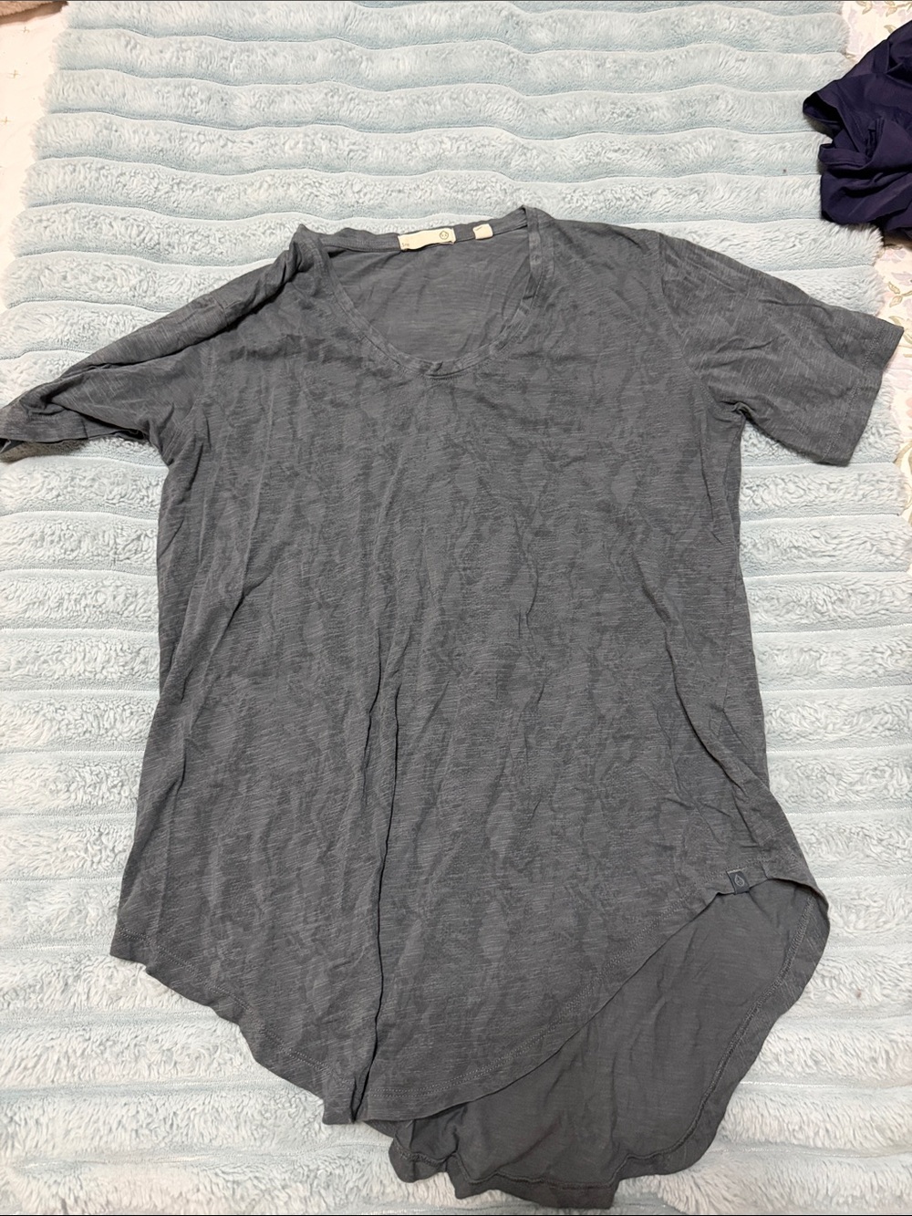 Women's Short Sleeve V-Neck Tee in Charcoal Gray